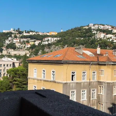 Fuer 2 Personen Ca- 30 M² In Rijeka- Kvarner Bucht - Gespanschaft Primorje-g By Interhome דירה רייקה