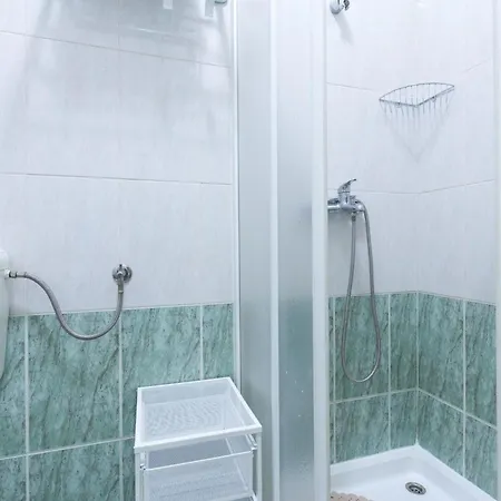 Fuer 2 Personen Ca- 30 M² In Rijeka- Kvarner Bucht - Gespanschaft Primorje-g By Interhome * רייקה